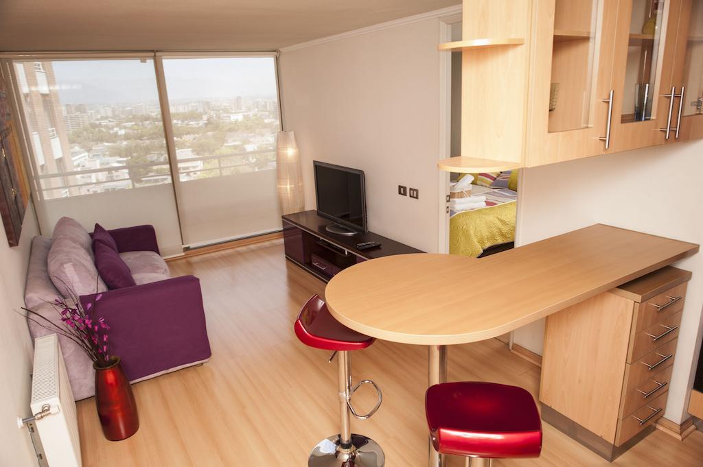 Chilean Suites Providencia Santiago del Cile Esterno foto